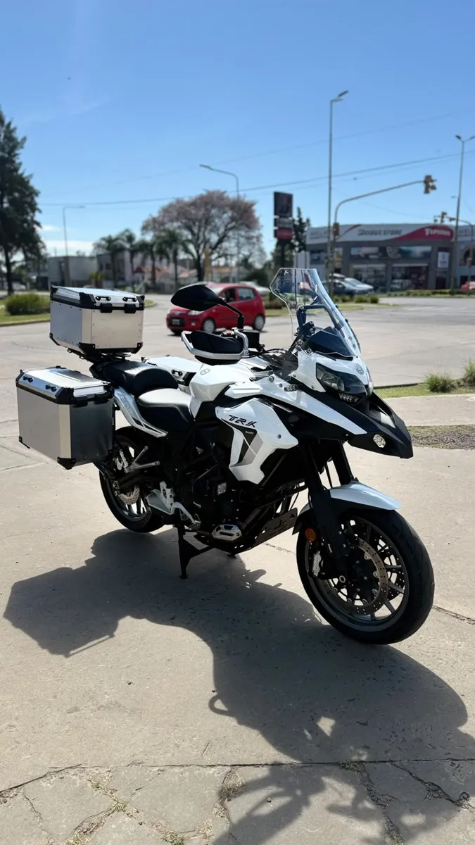 Benelli TKR 502 2021