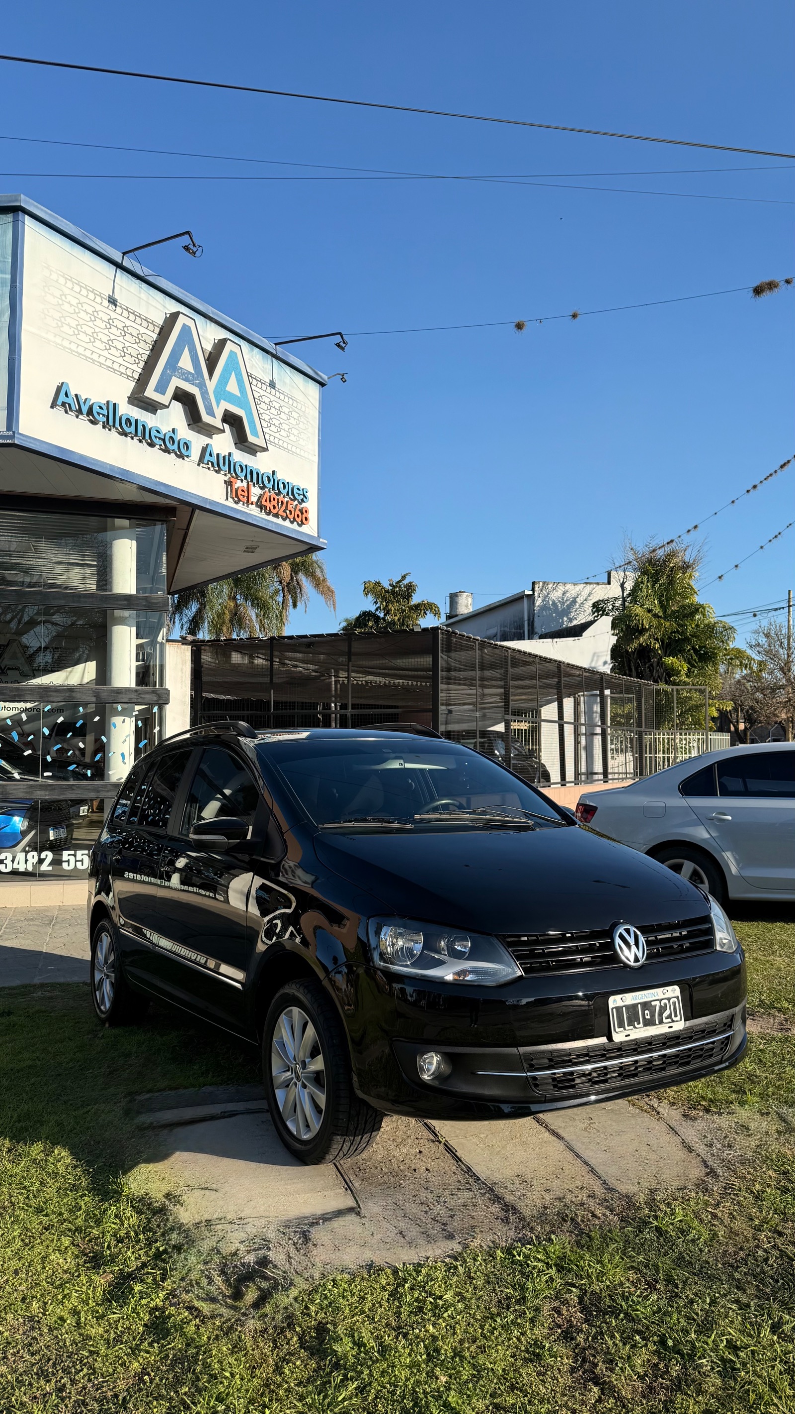 Volkswagen Sura 2012