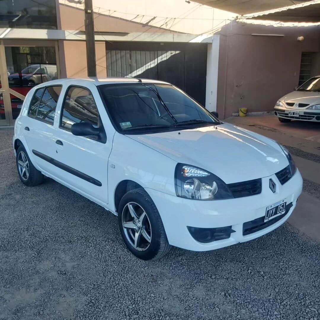 Renault Clio 1.2 Pack 5ptas Año 2011Km. 69.734